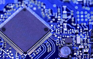 What Is a Microcontroller? The Defining Characteristics and Architecture of a Common Component
